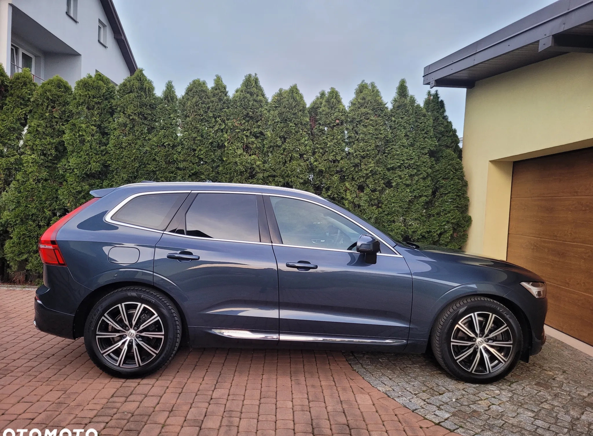 Volvo XC 60 cena 113500 przebieg: 201000, rok produkcji 2019 z Opoczno małe 781